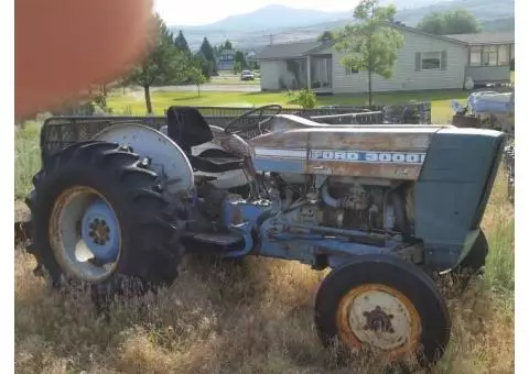 1968 Ford 3000N Tractor